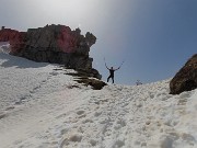 Sulle nevi primaverili del RESEGONE ad anello da Fuipiano-8apr24- FOTOGALLERY